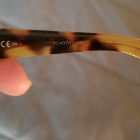 Authentic GUCCI tortise shell havanas. - Picture 2 of 6